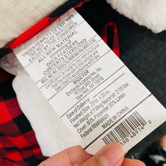 NEW Buffalo Plaid Red Black Christmas Decorations Bundle Set Stockings Basket - Picture 6 of 6